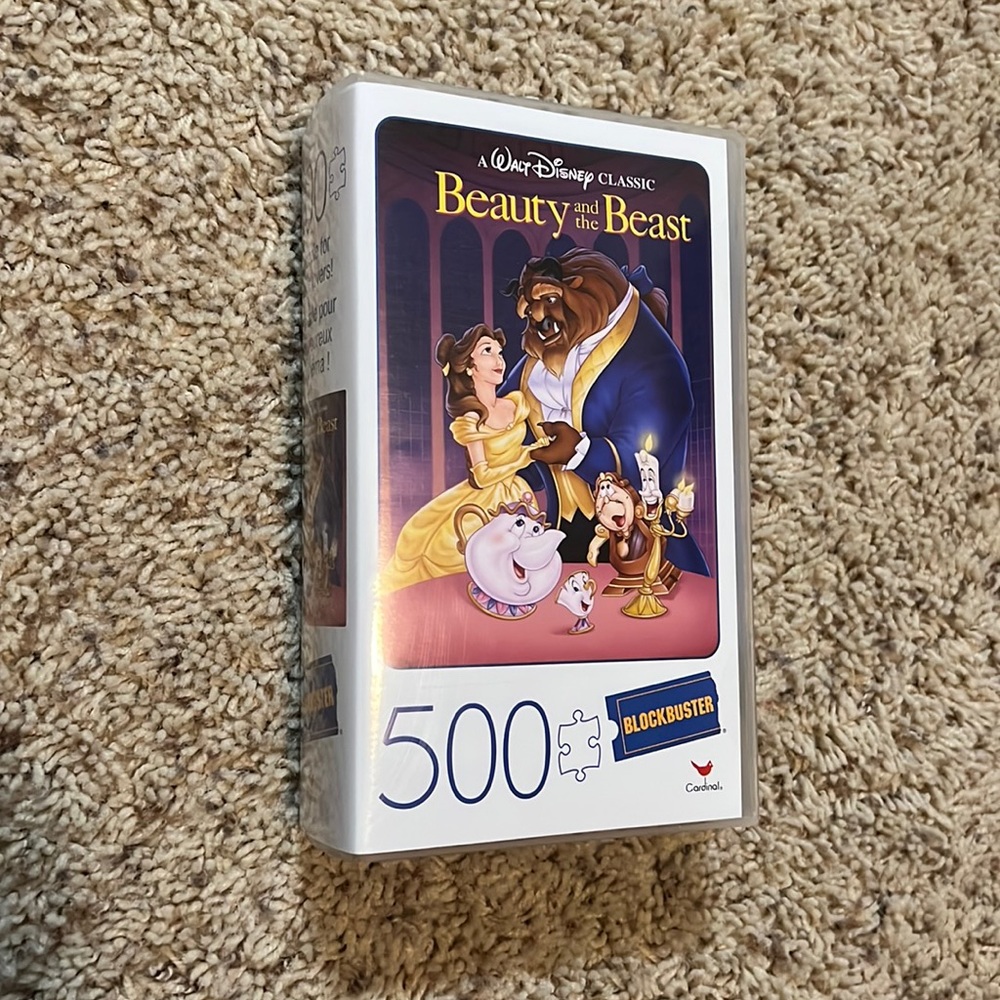 BNWT Disney Beauty and the Beast 500-pc puzzle in Blockbuster VHS collector case